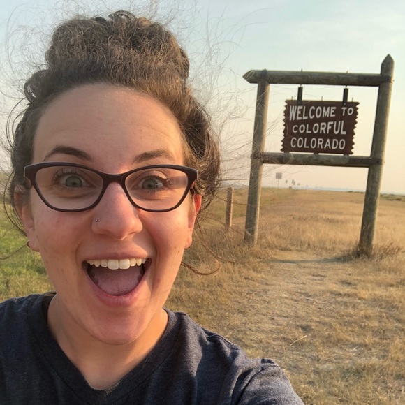 Meet your Posher, Jessica - Picture 2 of 7